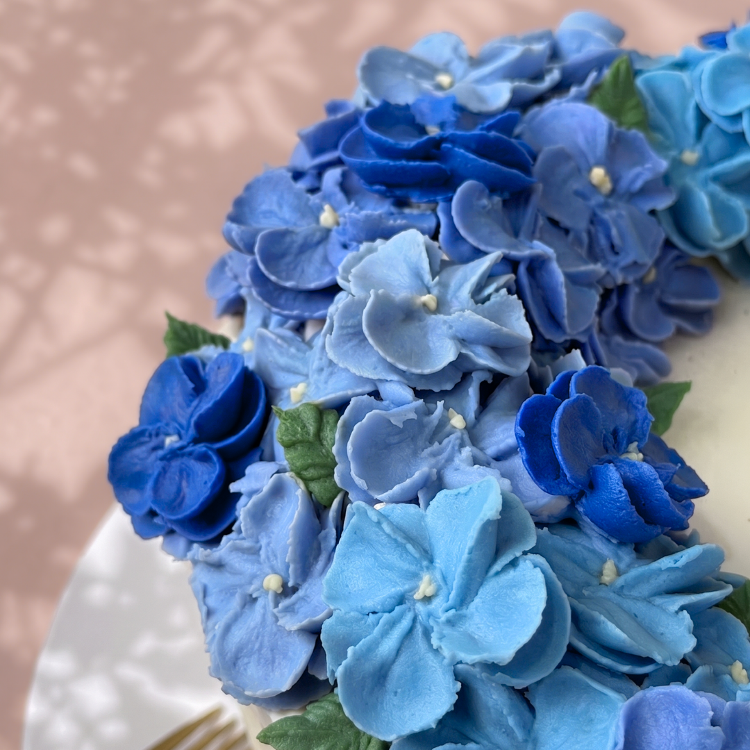 Hydrangea Design: Valrhona Chocolate Truffle Cake